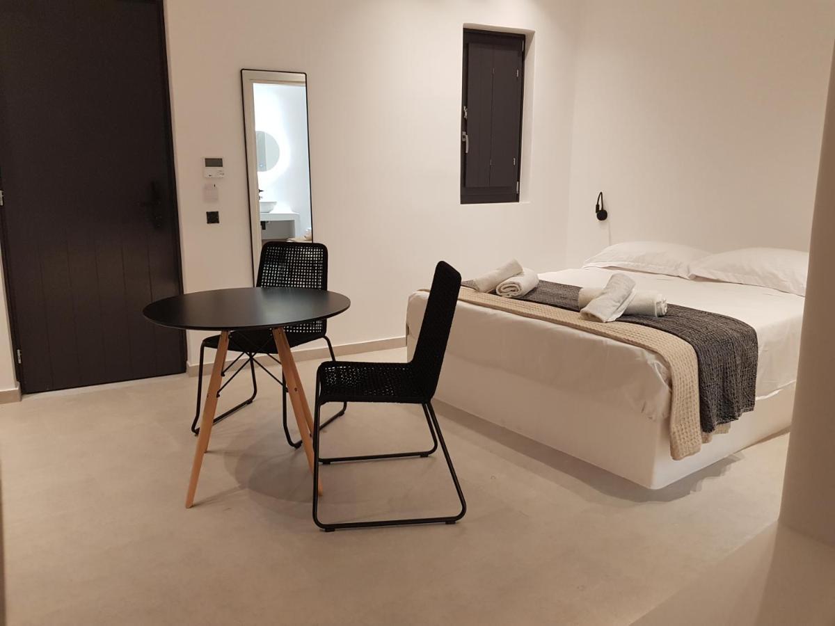 Mylithos Suites Monólithos Eksteriør billede