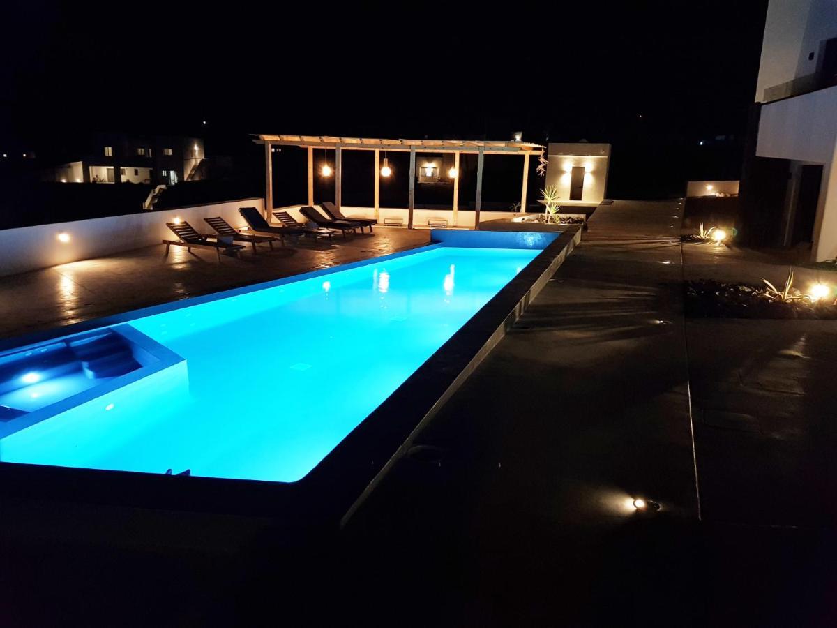Mylithos Suites Monólithos Eksteriør billede