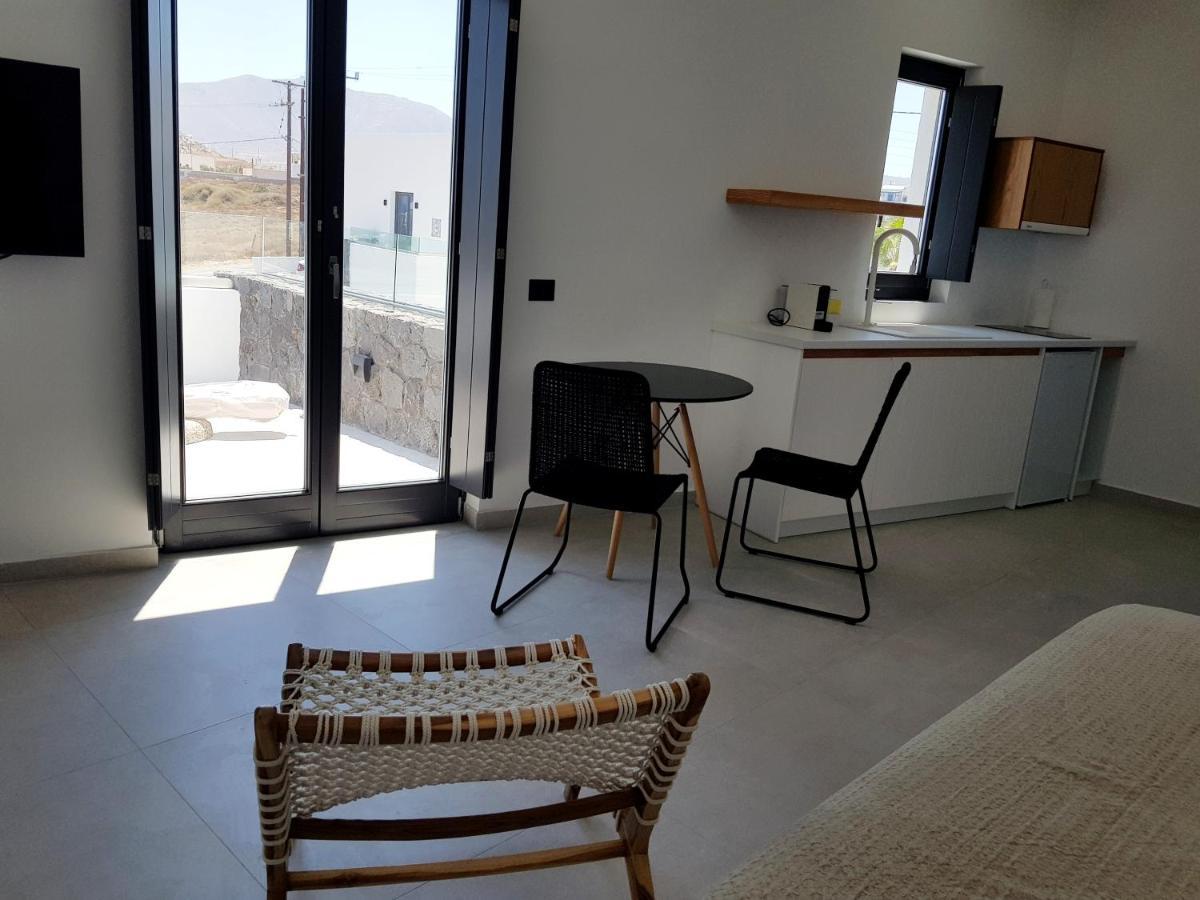 Mylithos Suites Monólithos Eksteriør billede