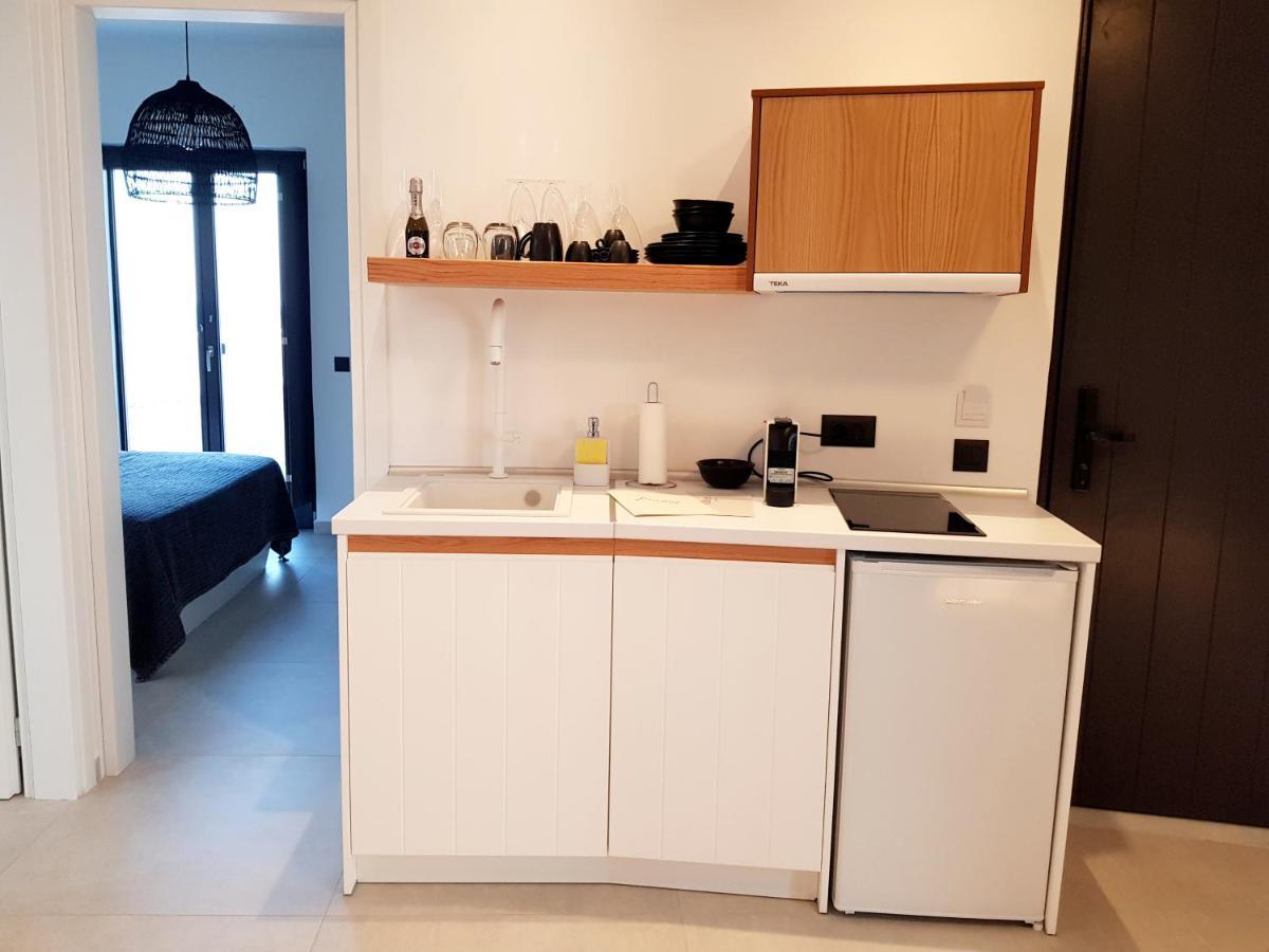 Mylithos Suites Monólithos Eksteriør billede